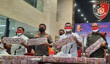 Polri Berhasil Tangkap 12 Tersangka Kasus Pengedaran Uang Palsu di Jakarta dan Jatim