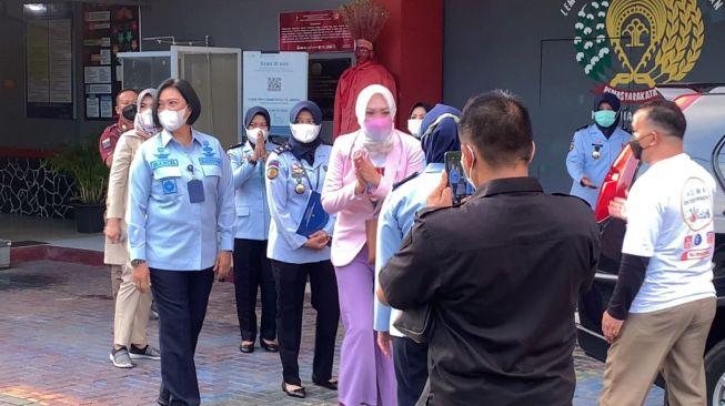 Mendekam Hampir 10 Tahun di Bui, Ini Pesan Angelina Sondakh ke Napi Pondok Bambu