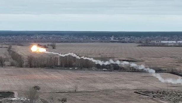 Boom! Helikopter Tempur Rusia Hancur Lebur Ditembak Rudal Ukraina, Lihat Videonya