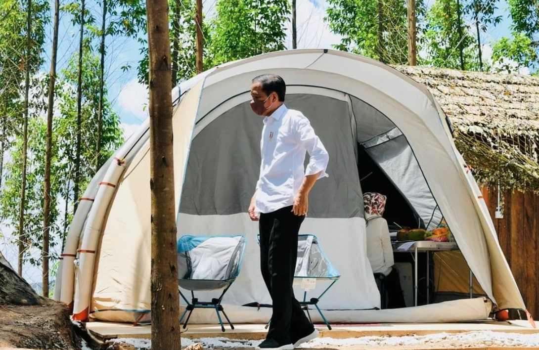 Jokowi Bareng Ibu Negara Kemping di IKN Nusantara