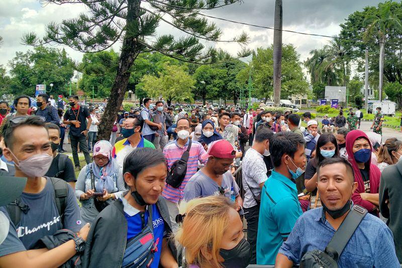 Antrean Penukaran Tiket MotoGP Mandalika Membeludak