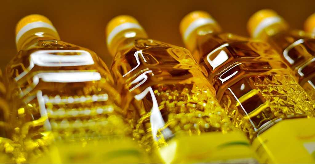 Emak-Emak +62 Wajib Tahu! Siapkan Kocek, Ini Daftar Harga Terbaru Minyak Goreng di Alfamart dan Indomaret