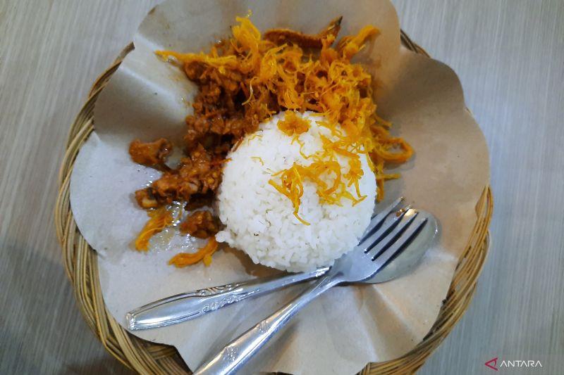 Mau Nonton Balapan MotoGP Mandalika? Isi Perut Dulu Yuk dengan 'Nasi Balap Puyung' Khas Lombok
