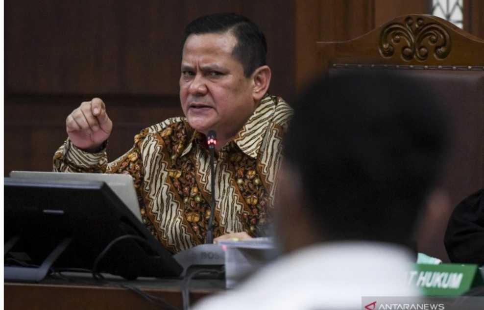 Irjen Napoleon Didakwa Bersalah Melumuri Wajah M Kece Pakai Tinja Manusia