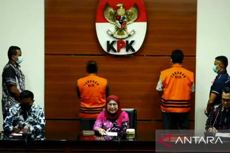 Bukan Cuma Lili, Keluarga Juga Nikmati Gratifikasi Nonton MotoGP dan Hotel Total Rp94 Juta
