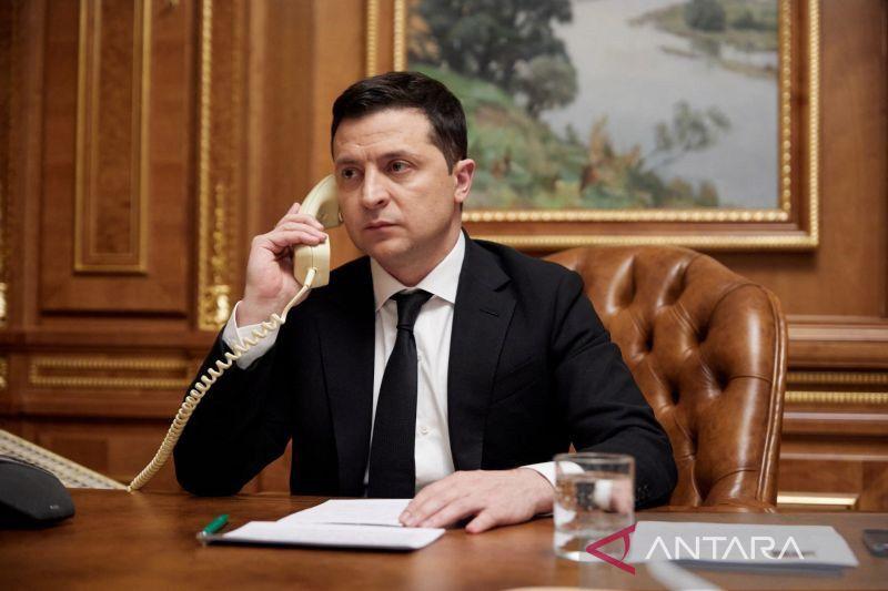 Zelenskyy Kesal, Minta Senjata hingga Pertanyakan Apakah Barat Takut Rusia