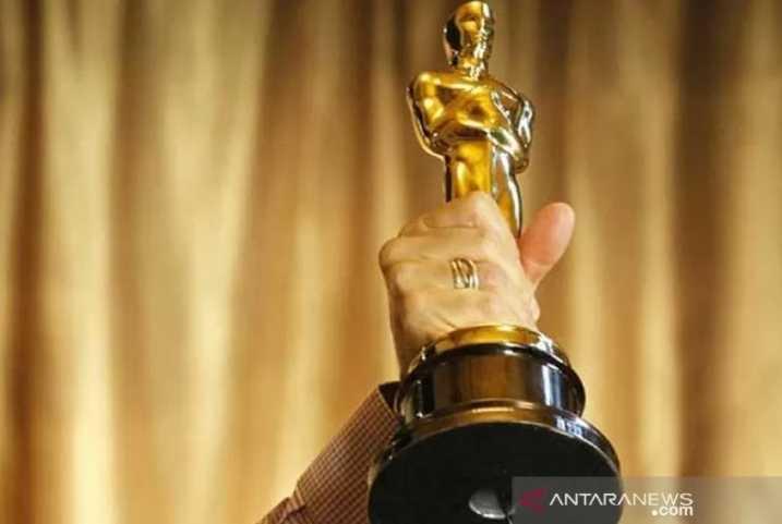 Will Smith Minta Maaf karena Bikin Panggung Oscar 2022 Gaduh