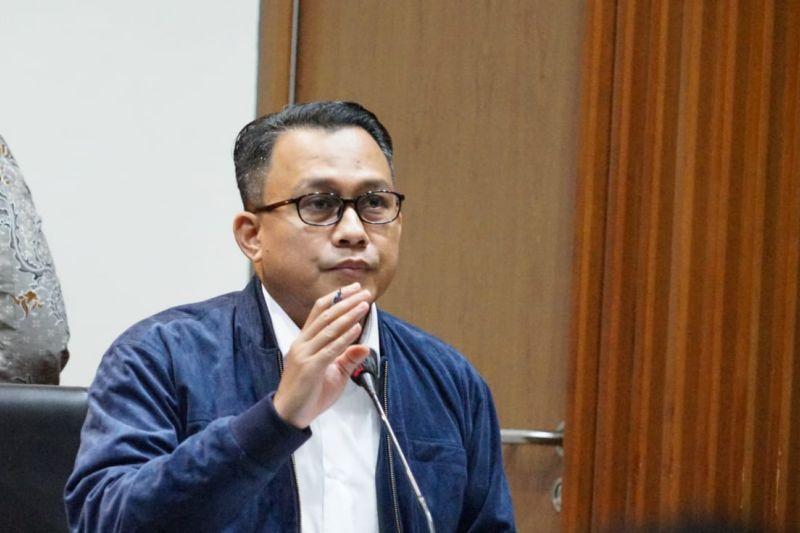 Senin Ini, KPK Panggil Andi Arief Terkait Kasus Dugaan Korupsi Bupati Penajam Paser Utara