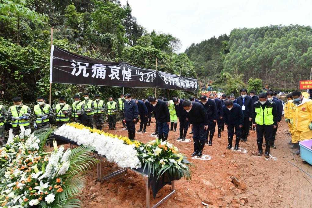 Penghormatan Terakhir untuk Seluruh Korban China Eastern Airlines