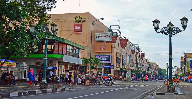 Kebiasaan Akamsi +62, Suka Gak Kira-kira ke Wisatawan, Parkir Sebentar Digetok Rp 25 Ribu, Biasanya Cuma Goceng