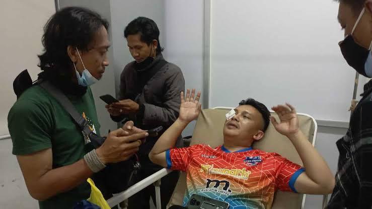 Hantam Jurnalis Metro TV sampai Matanya Berdarah, Polisi Sumedang malah Nantang Berani Dilaporkan ke Siapa pun