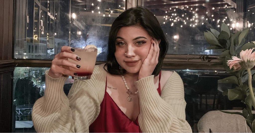 Lawan Main Dea OnlyFans di Video Wik-wik Ternyata Pacarnya Sendiri!