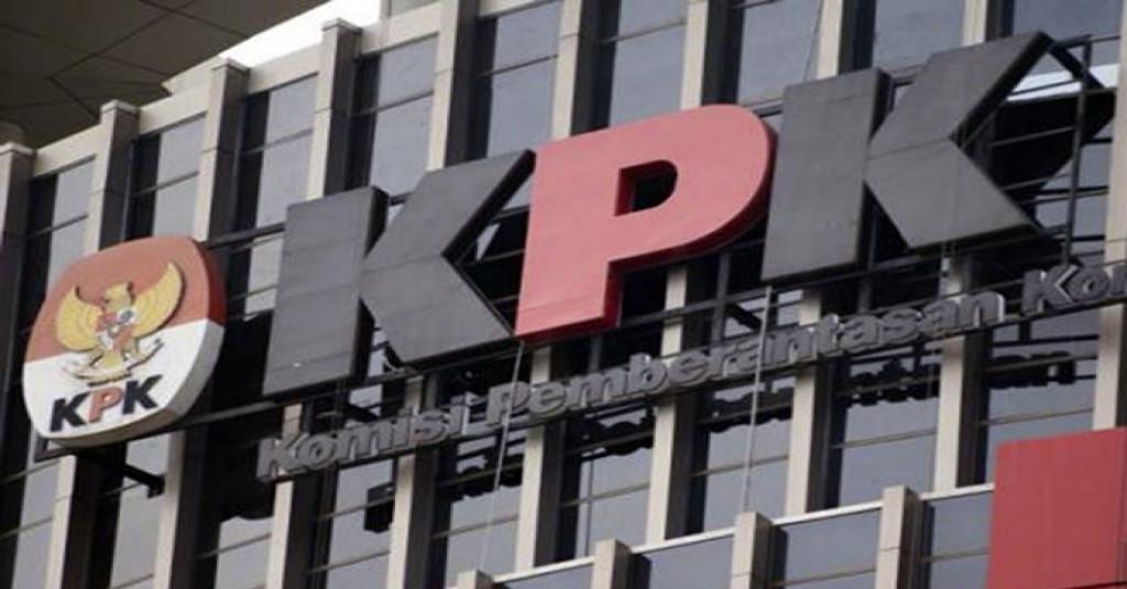 KPK Geledah Rumah dan Kantor Ketua DPRD Jatim Tadi Malam