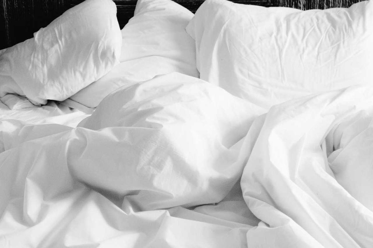 Puasa Kurang Tidur? Ini Dia Cara Kurangi Risiko Kurang Tidur Selama Ramadan