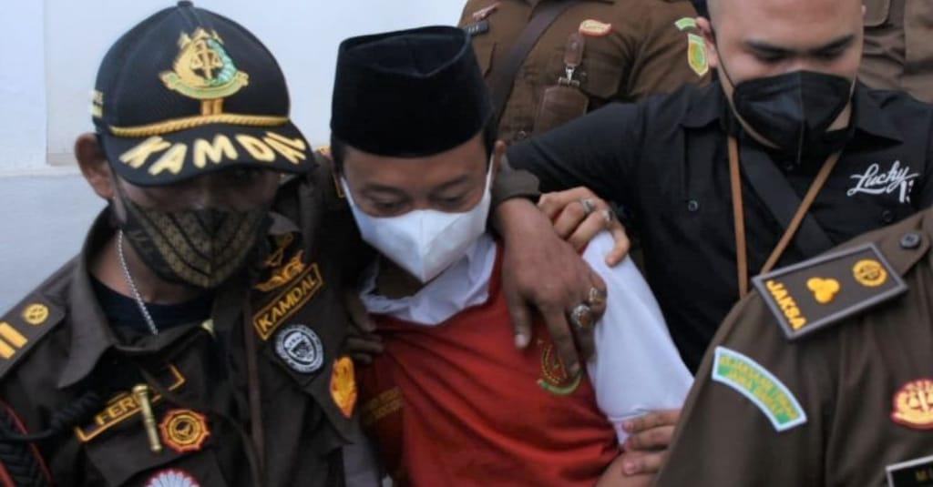 Vonis Mati Predator Seks Herry Wirawan Disambut Suka Cita, Terobosan Baru untuk Beri Efek Jera Penjahat Kelamin