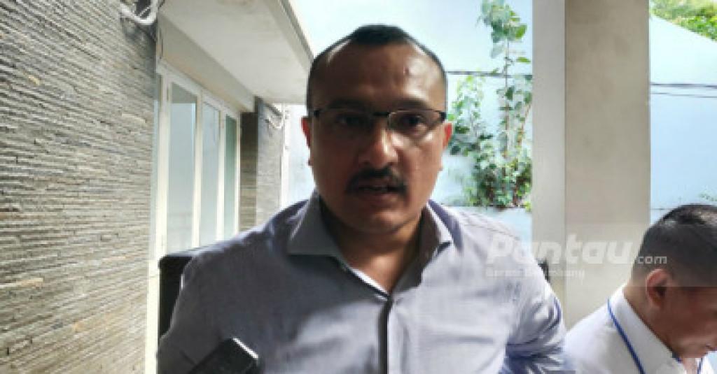 Ferdinand Hutahaean Dituntut 7 Bulan Penjara Akibat Cuitan 'Allahmu Lemah'