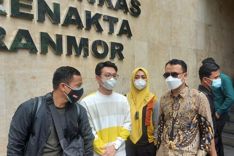Polisi Kembali Tetapkan Richard Lee jadi Tersangka atas Kasus Pencemaran Nama Baik