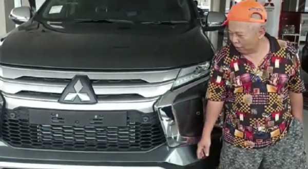 Heboh, Pria Tua di Karawang Beli Pajero Sport Pakai Ribuan Uang Koin Pecahan Rp500