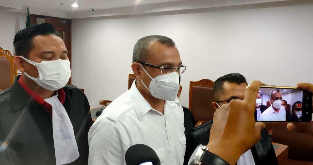 Terbukti Sebarkan Hoax 'Allahmu Lemah', Ferdinand Hutahaean Dituntut 7 Bulan Penjara