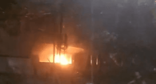 Pos Polisi di Pejompongan Dibakar Orang Tak Dikenal