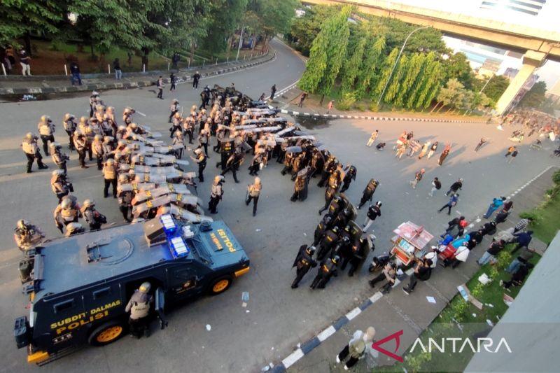 Terbukti Positif ‘Ngobat’ saat Demo 11 April, Sembilan Pengunjuk Rasa di Makassar Diamankan Polisi