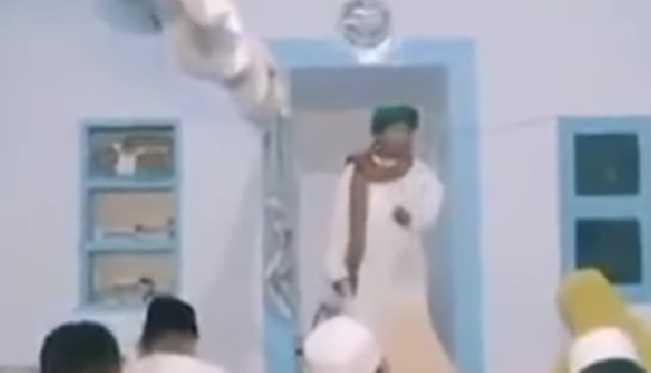 Viral Ajaran Sesat Kiai di Situbondo Sebut Merokok dan Berhubungan Seks Boleh saat Berpuasa, Cek Faktanya