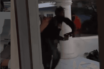 Astagfirullah, Masjid Jadi Tempat Tawuran Dua Kelompok Remaja di Makassar, Satu Orang Tertancap Busur Panah di Perut