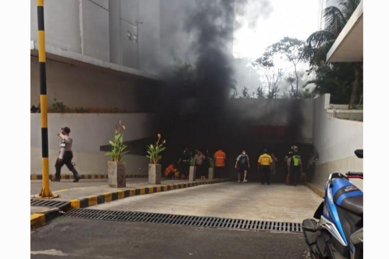 Polisi Dalami Alat Pemadam Kebakaran Basement Apartemen Bassura yang Hanguskan Puluhan Kendaraan