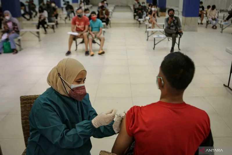 LBM PBNU Tetapkan Vaksinasi Covid-19 Siang Hari di Bulan Ramadan Tidak Membatalkan Puasa