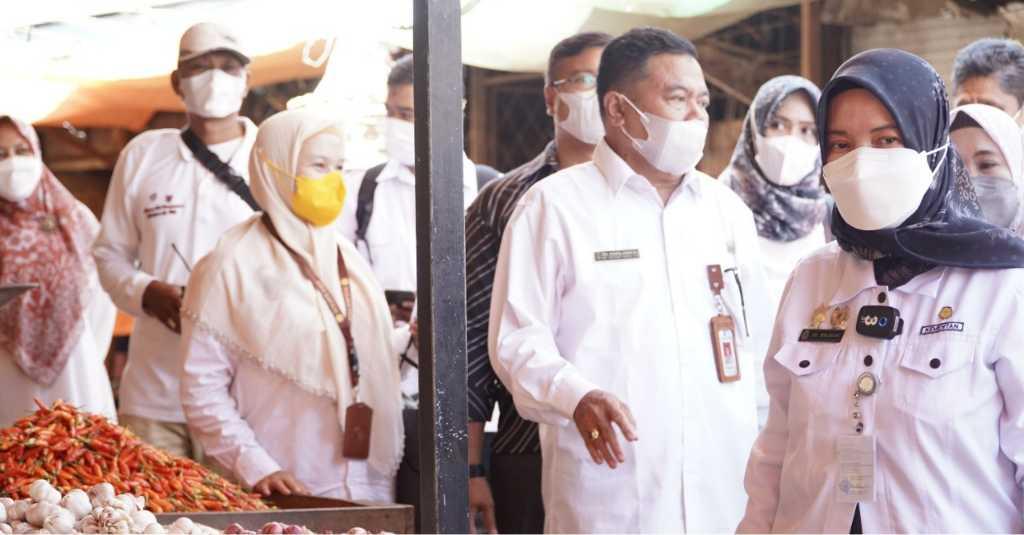 Turun ke Lapangan, Kementan Pastikan Pasokan 12 Bahan Pangan Pokok di NTB Aman