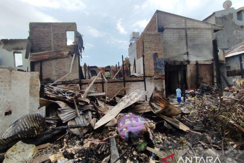 Tujuh Rumah di Panakukang Makassar Hangus Terbakar Jumat Pagi