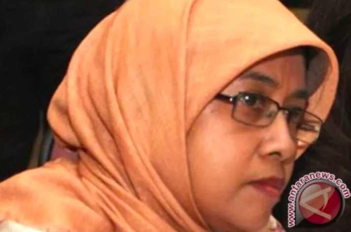 Sambil Nangis, Istri Ade Armando Angkat Bicara, Nina: Saya Sulit Menggambarkan