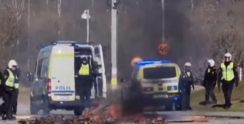 Alquran Dibakar, Kerusuhan Besar Tak Terhindarkan di Swedia