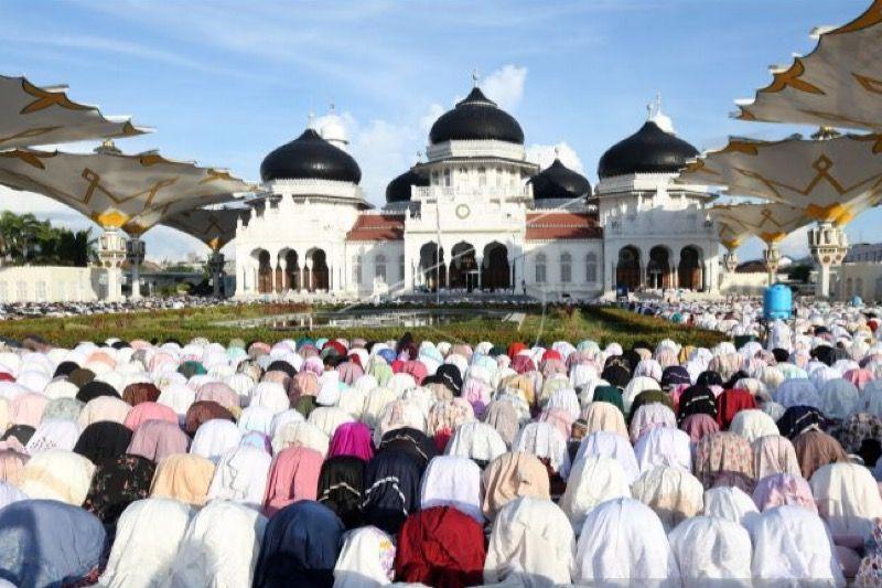 Alhamdulillah, Pemerintah Perbolehkan Salat Idul Fitri di Masjid atau Lapangan Terbuka