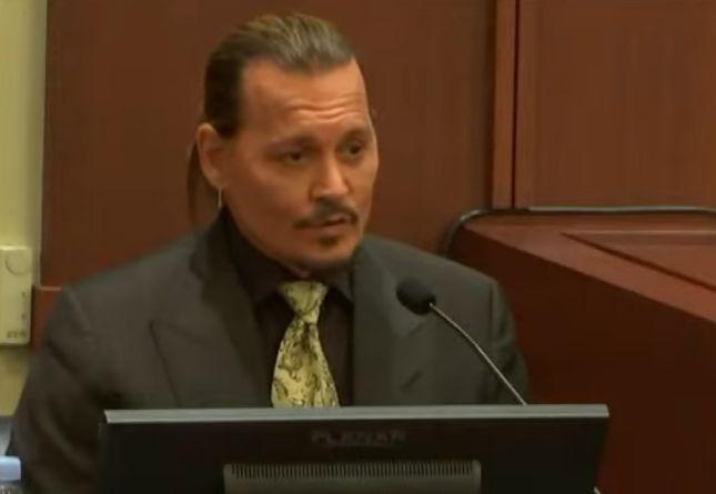 Johnny Depp Akui Disney sudah Jaga Jarak sebelum Dia Terseret Kasus KDRT