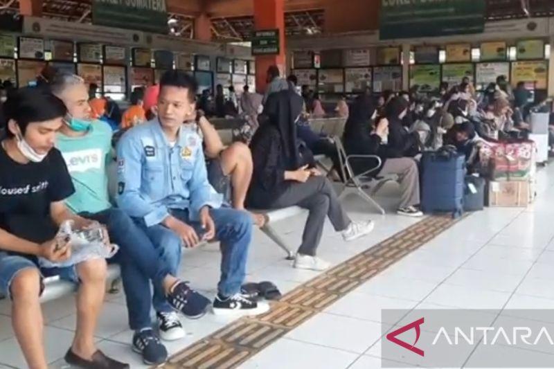 Arus Mudik di Terminal Rambutan Dominan Tujuan Sumatera, H-7 Puncak Arus Mudik