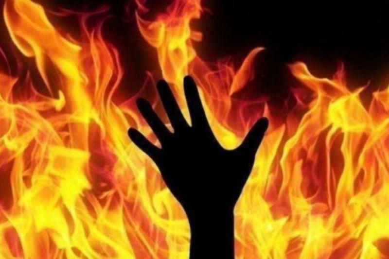 Biadab! Usai Diperkosa hingga Hamil, Gadis di India Dibakar Hidup-hidup