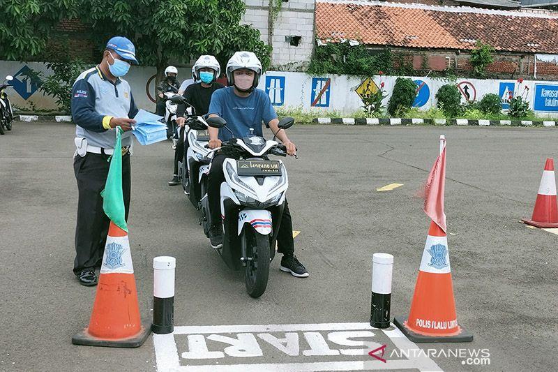 Dirlantas Polda Sediakan 4 Lokasi Gerai Layanan SIM Keliling di DKI Jakarta Sabtu Ini