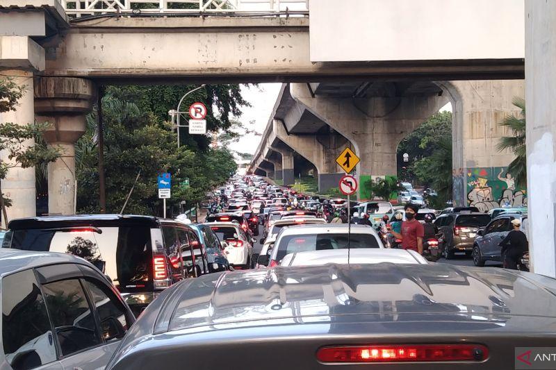 Volume Lalu Lintas Kendaraan di DKI Meningkat 2,16 Juta atau 3,33 Persen saat PPKM 2