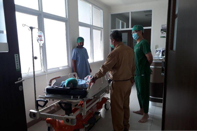 Bocah Asal Kediri yang Tangannya Hancur Akibat Main Petasan Hari Ini Dioperasi, Berharap Jari-jarinya Bisa Disambung