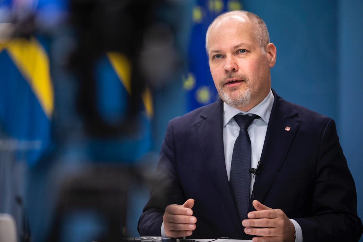 Kerusuhan Pembakaran Alquran di Swedia Usai karena Sikap Tegas Menhan Swedia?