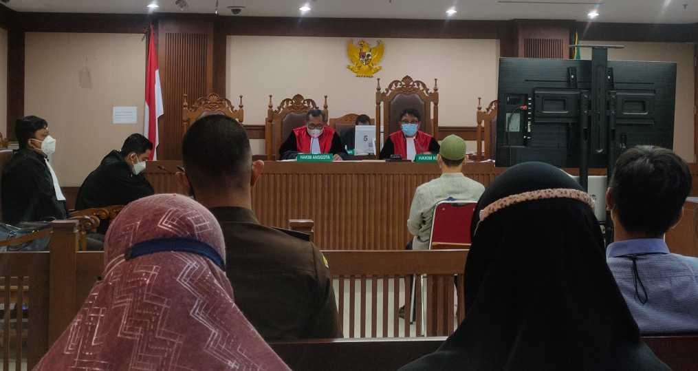 Mantan Pengelola UPC Pegadaian Kemandoran Didakwa Korupsi dan TPPU Rp5,7 Miliar