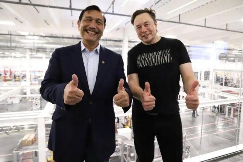 Bahlil: Tesla Rugi jika Tidak Investasi di Indonesia