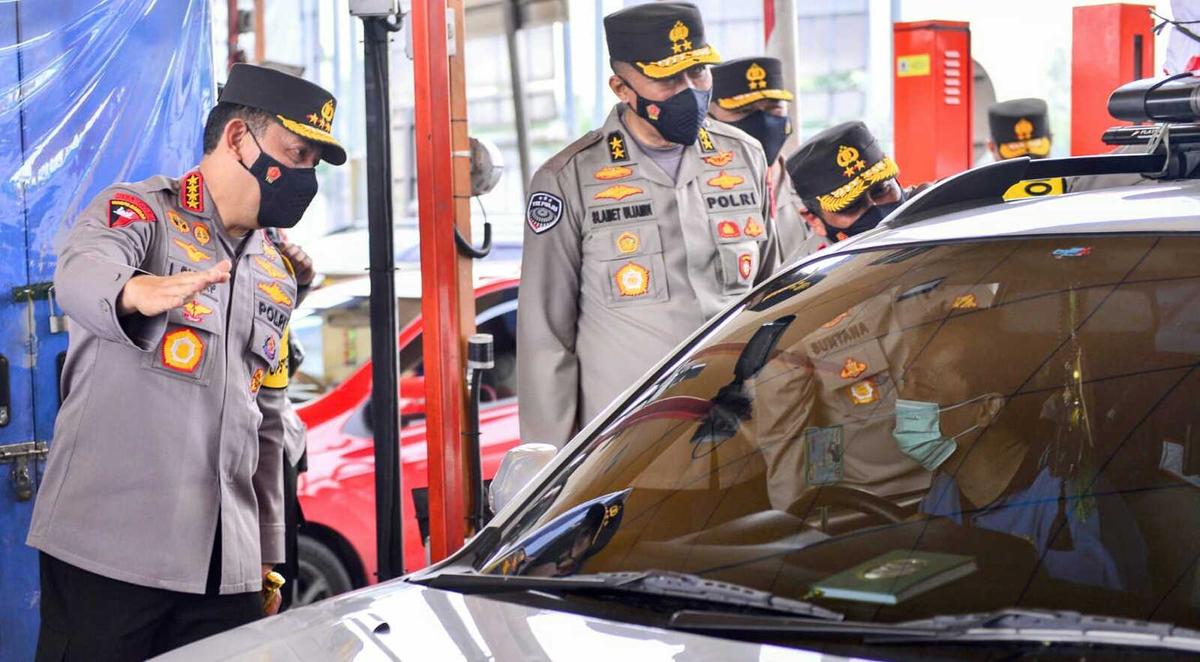 Kapolri Sosialisasikan Perpanjangan One Way Tol Cikampek-Kalikangkung