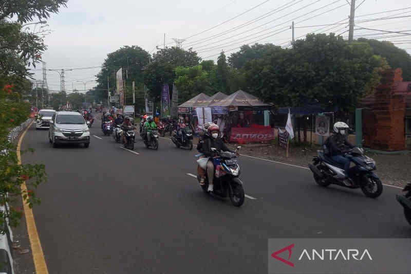 Jalur Pantura dan Tol Cirebon di H-1 Lebaran Terpantau Lancar