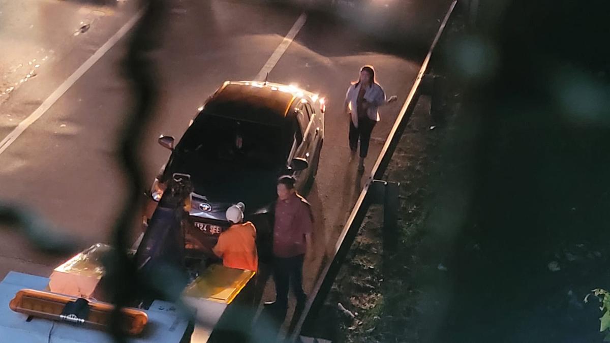 Imbas Kecelakaan Sedan di Tol Tambun, Kemacetan Menumpuk dari Tol Keluar Bekasi Timur