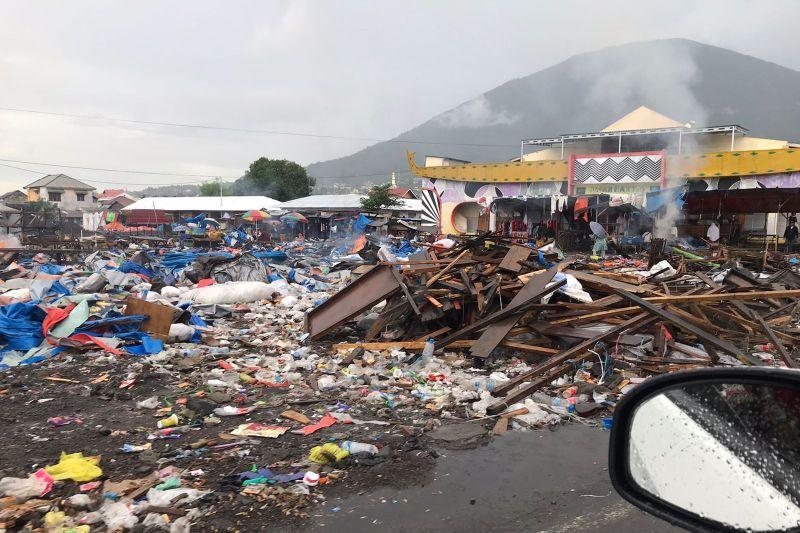 Ratusan Lapak di Pasar Kota Baru Ternate Dibongkar, Pedagang: Kami Pasrah dengan Putusan Pemkot
