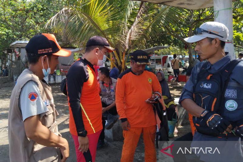 Wisatawan Asal Cilacap Hilang Terseret Ombak Pantai Pangandaran