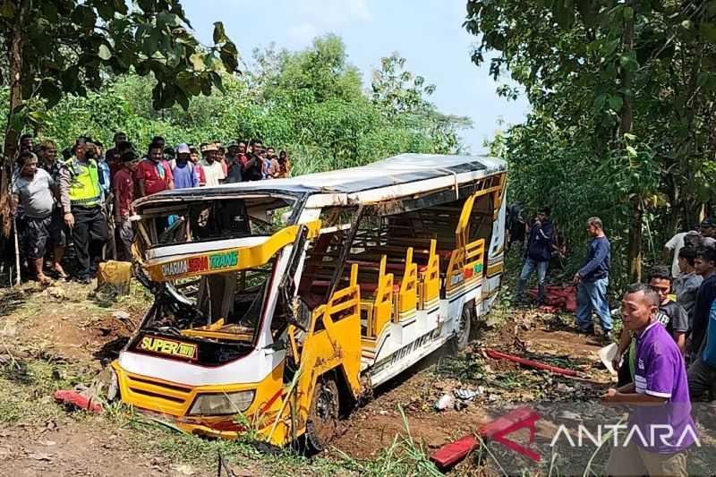 Mobil Odong-odong di Boyolali Terguling hingga Terperosok, Dua Orang Meninggal Dunia