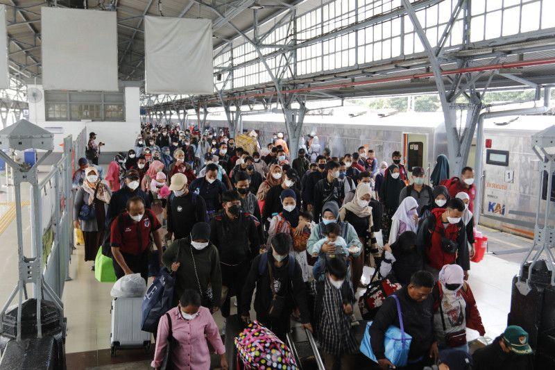Libur Panjang Idul Adha, PT KAI Tambah Perjalanan KA Jarak Jauh